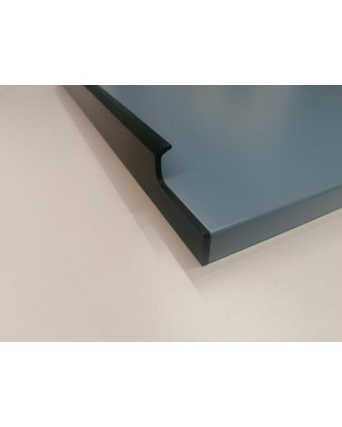 Capital 38th Elysee Avenue schwarz matt lackiert Griffleisten